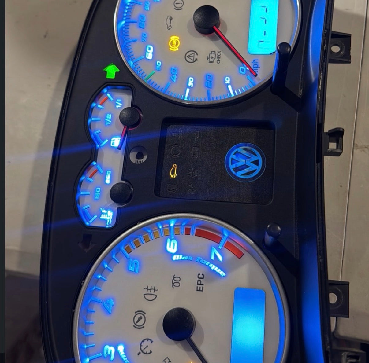 Mk4 Custom Cluster *READ DESCRIPTION/MAIL-IN SERVICE*